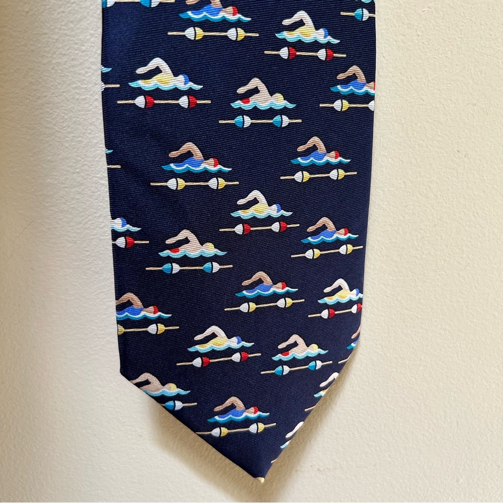 Alynn ~ Eric Hulch for Alynn Handmade Silk Sporty Lap Swimmer Tie - Picture 10 of 11